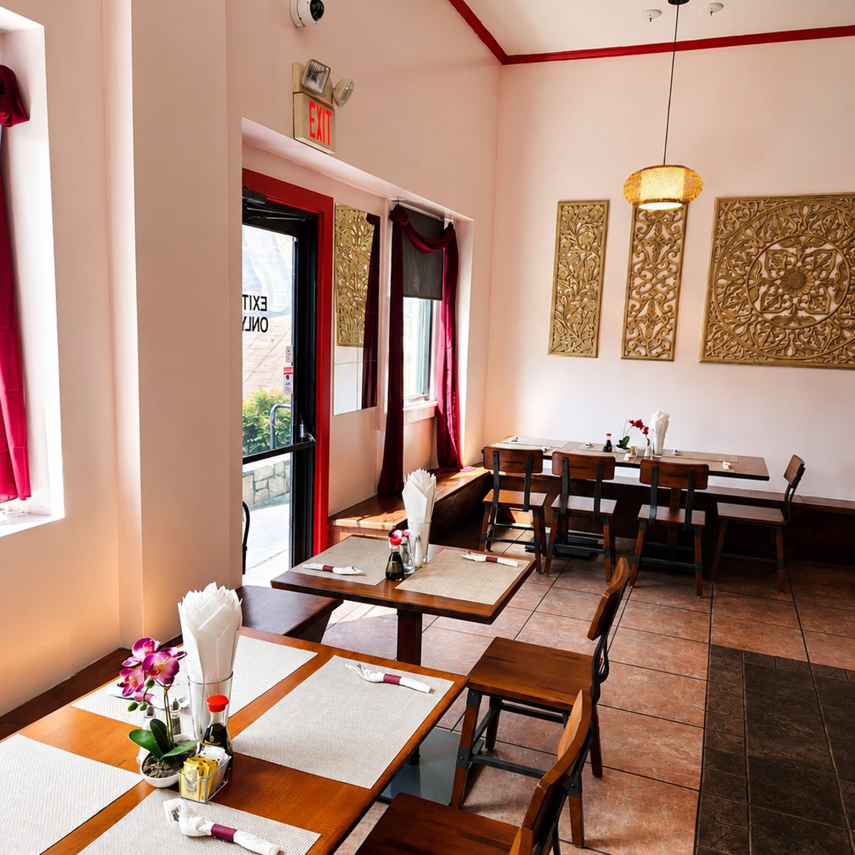 A Relaxing Place to Dine
